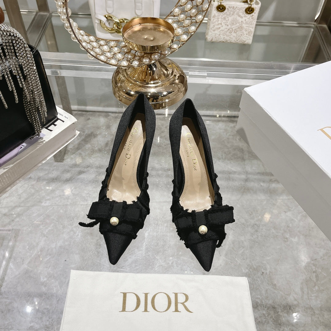 Fashionable Tassel Butterfly Pointed High Heel Sandals