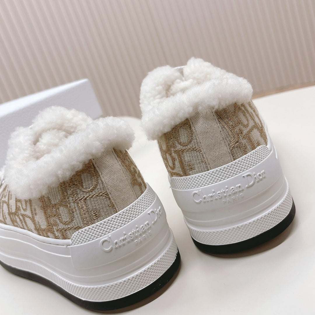 Wool casual sneakers