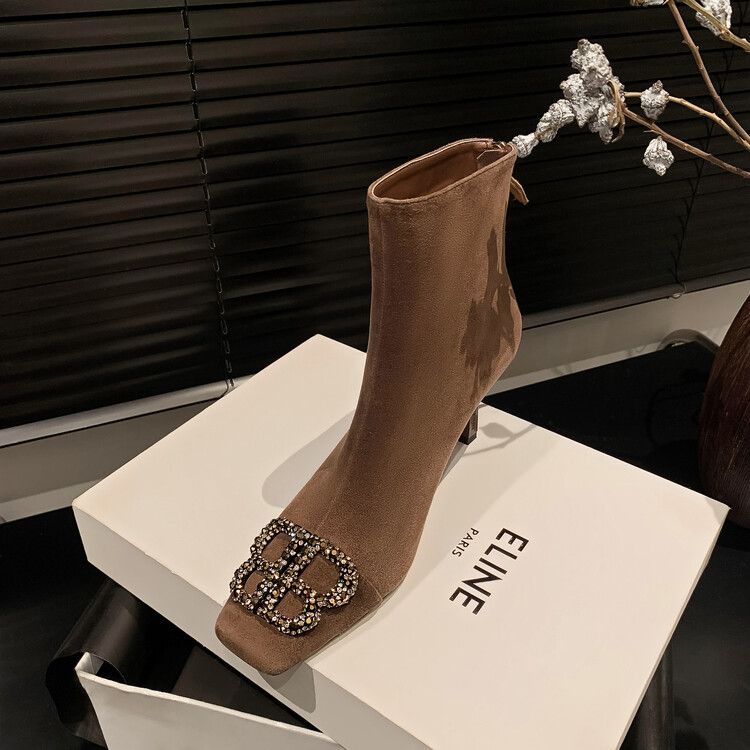 Women's fashionable high-end leather high heels