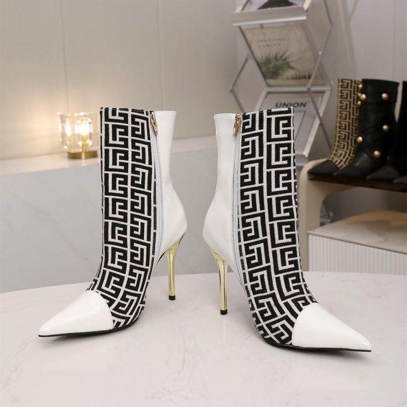 Short boots Pointed High Heels