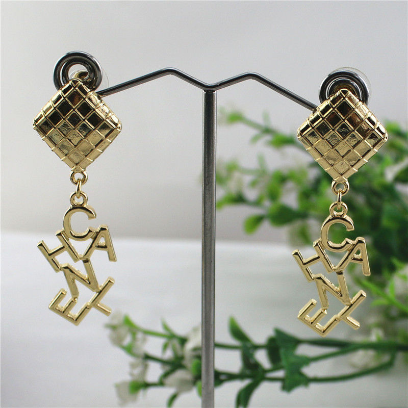 Vintage Fashion Earrings For Women