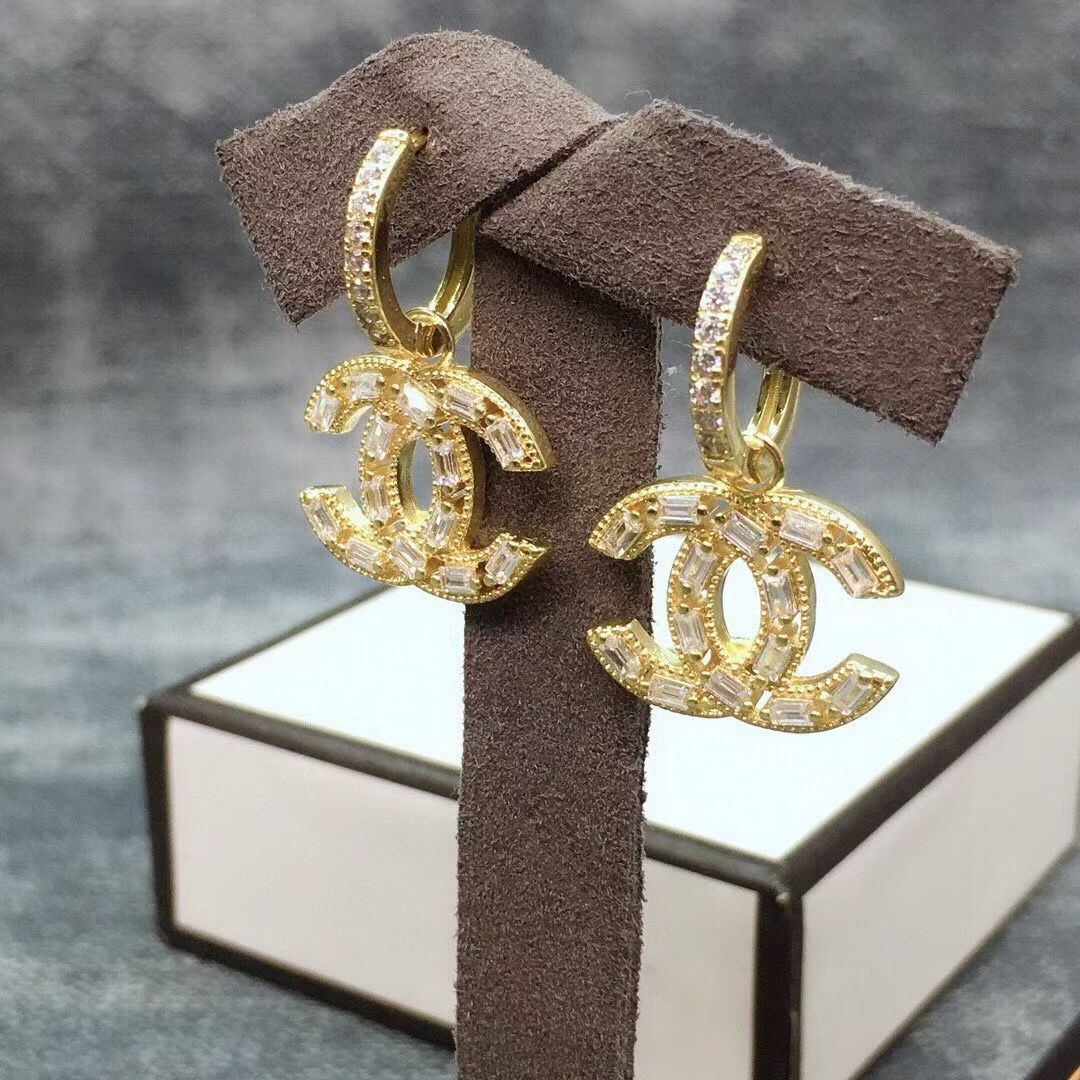 Women's Fashion Luxury High-end Earrings